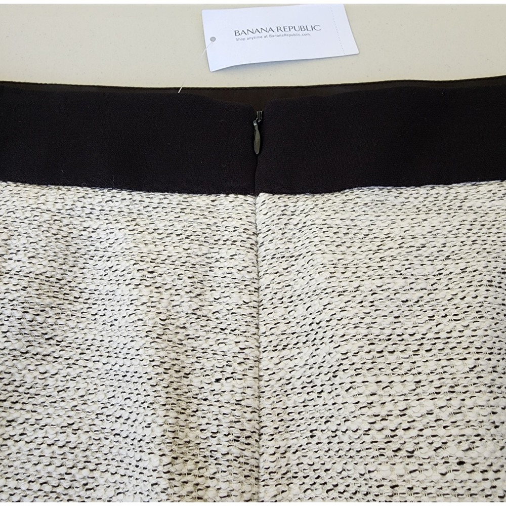 NWT Banana Republic Ivory Tweed Pencil Skirt Black Banded Waist Women's Size 10 - Picture 3 of 7